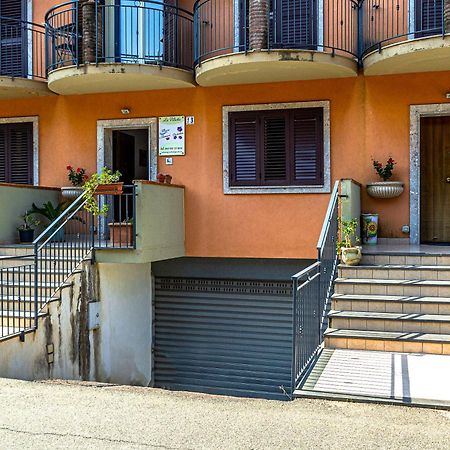 Villetta Mari E Amuri Giardini Naxos Exterior photo